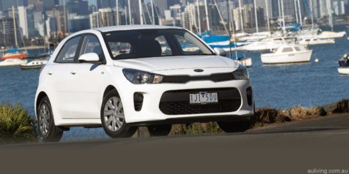 2017-Kia-Rio-S-02