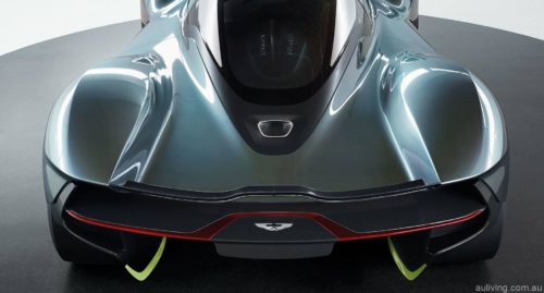 20160813_Aston_Martin_AM_Shot12_CMYK_0
