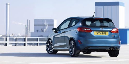 2017-Ford-Fiesta-ST_7