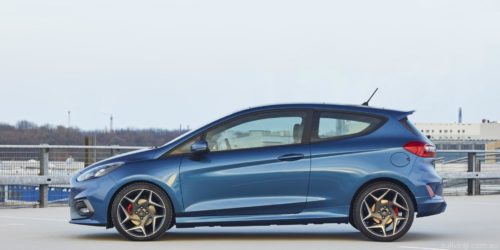 2017-Ford-Fiesta-ST_8