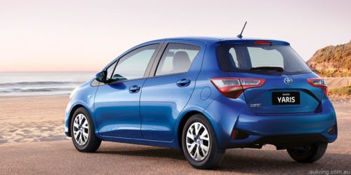 toyota-yaris-rear