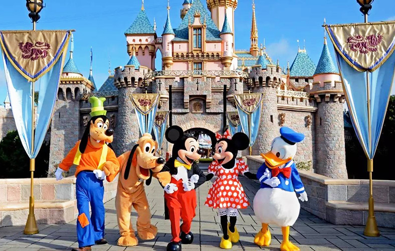 C:\Users\Sophia\AppData\Local\Microsoft\Windows\INetCache\Content.Word\shanghai-disney-resort-788-1.jpg