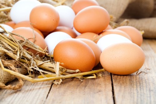 蛋黄中含有两种抗氧化物质,有助于保护眼睛。