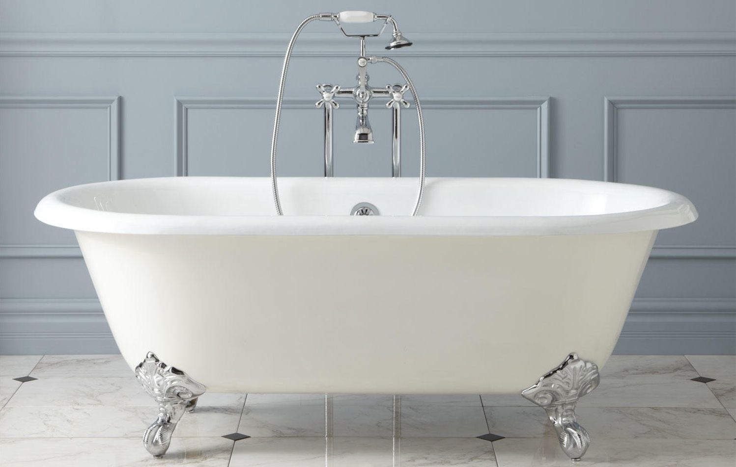 C:\Users\Sophia\AppData\Local\Microsoft\Windows\INetCache\Content.Word\Ralston-Clawfoot-Bathtub-56a4a14a5f9b58b7d0d7e60c.jpg