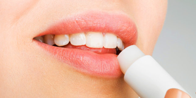 C:\Users\Sophia\AppData\Local\Microsoft\Windows\INetCache\Content.Word\lipsinside.jpg