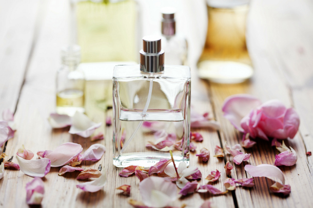 C:\Users\Sophia\AppData\Local\Microsoft\Windows\INetCache\Content.Word\spring-perfumes.jpg