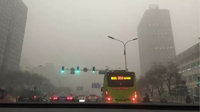 http://www.yeeyi.com/news/data/article/2017_12_03/6/pic_1512284141_96741.jpg