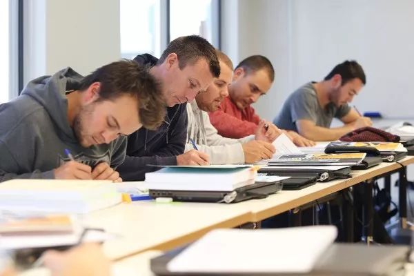 https://mmbiz.qpic.cn/mmbiz_jpg/XIo5icAdibUPIx1JjFOj0LTyrBg9TKYJib6kE24pvTvp472Wc42SicGzoicIAic1Xiauic05lKcheK87krWkhcelOAqciaQ/0?wx_fmt=jpeg