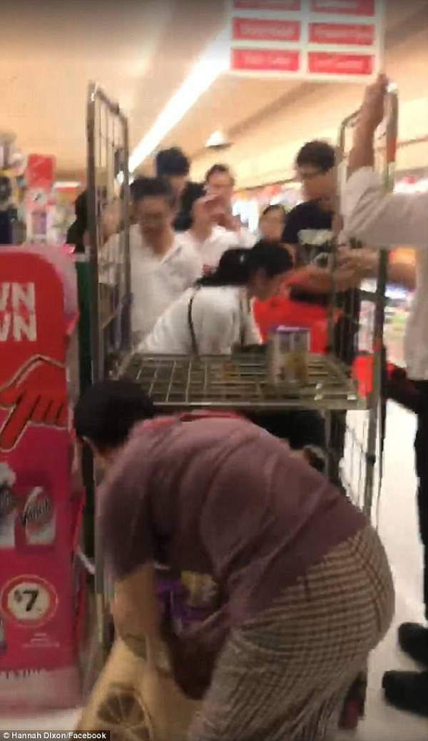 http://cdn36.chinesetoday.cn/2018/news/20180211/15183385835a800217ef2f5.jpg