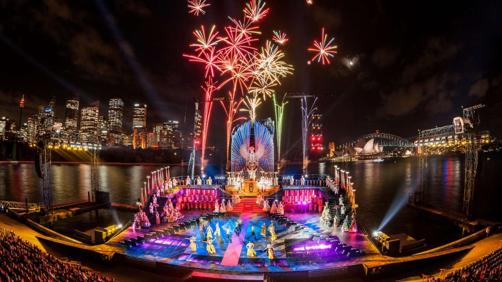 03-hosh-aida-fireworks-1600x900.jpg.image.1600.900.high.jpg