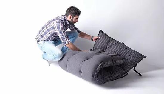 http://n.sinaimg.cn/fashion/crawl/w550h315/20180131/Hsie-fyrcsrw1843869.jpg