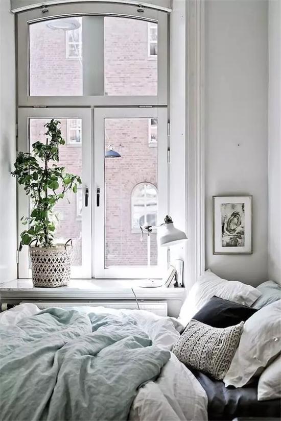 http://n.sinaimg.cn/fashion/crawl/w550h825/20180125/rQ6_-fyqwiqk6536453.jpg