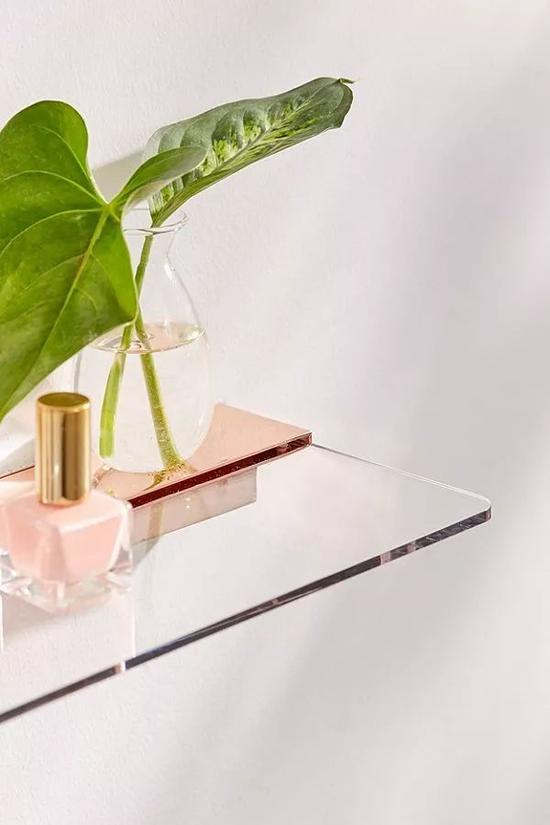 http://n.sinaimg.cn/fashion/crawl/w550h825/20180131/bAgd-fyrcsrw1826242.jpg