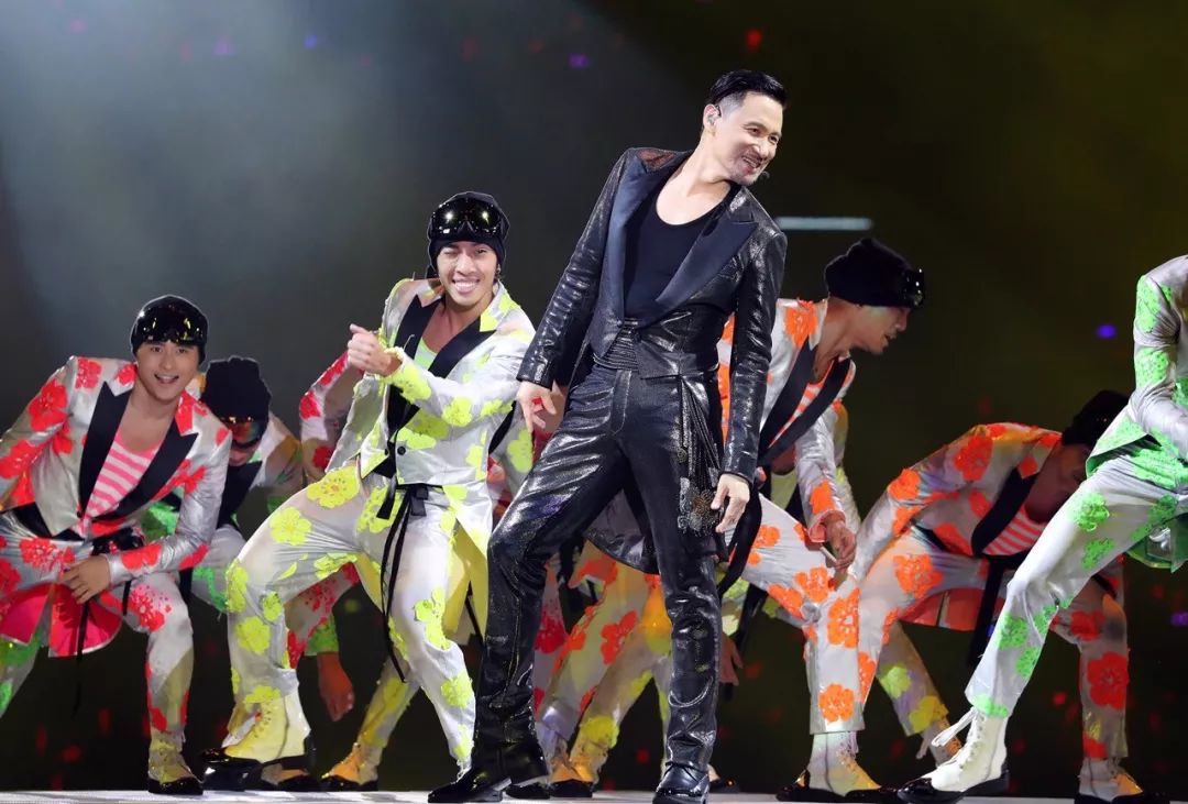 http://www.jyii.com/showyixia.php?url=https://mmbiz.qpic.cn/mmbiz_jpg/VWuh0McGqcnUCwwHkIhsyWGXDIBoCvvxZ62gWxZicib2h69XzJLqIKPyunJB8NkbnCSlHWiayBh0BAQVL18RqtbicA/640?wx_fmt=jpeg