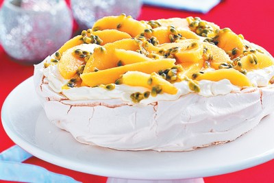 https://i1.wp.com/www.gr8education.com.au/wp-content/uploads/2018/02/passionfruit-and-mango-pavlova-53799-1.jpeg?resize=400%2C267