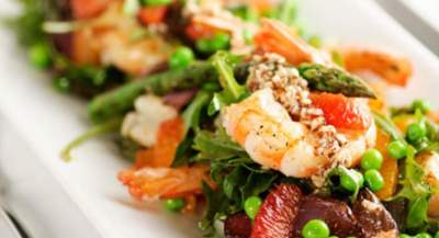 https://i2.wp.com/www.gr8education.com.au/wp-content/uploads/2018/02/7572_king-prawn-salad-with-fresh-peas.jpg?resize=400%2C217