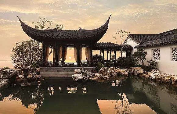 https://p0.ssl.cdn.btime.com/t01b7e141002f403053.png?size=580x374