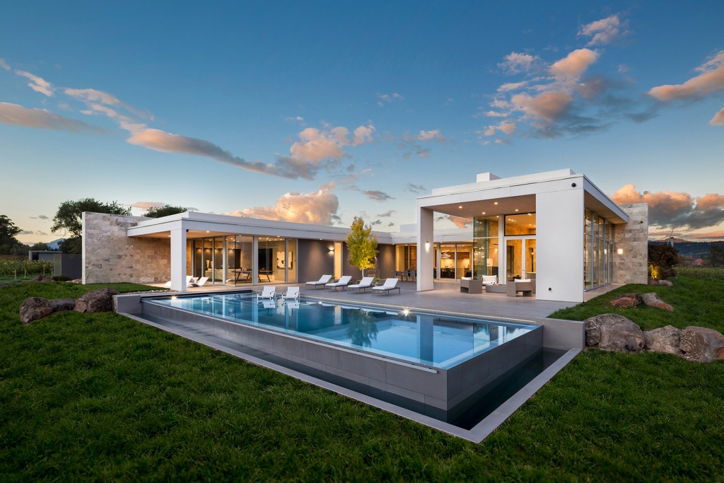 1 St. Helena Vineyard Estate