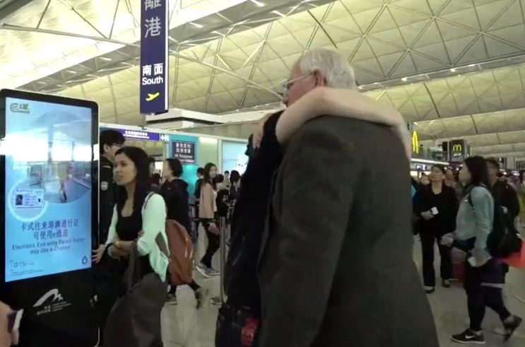 http://cdn36.chinesetoday.cn/2018/news/20180403/18040319395ac34bbccd3fb.jpg