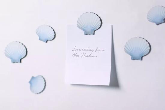 http://n.sinaimg.cn/fashion/crawl/w550h366/20180102/zSQ9-fyqefvx1278868.jpg