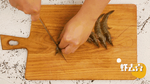 http://5b0988e595225.cdn.sohucs.com/images/20180426/2a1cb77f47614b2fab61605a6e8b1269.gif