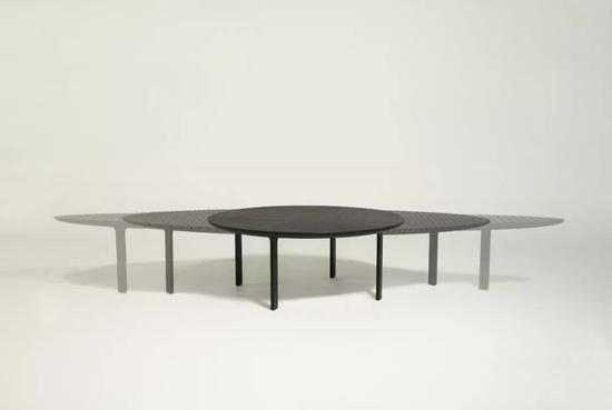 http://n.sinaimg.cn/fashion/crawl/119/w550h369/20180329/1hGg-fyssmmc2970974.jpg