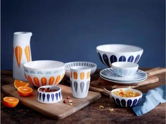 http://n.sinaimg.cn/fashion/crawl/162/w550h412/20180502/wKMG-fzyqqip8203731.jpg