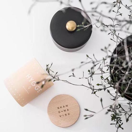 http://n.sinaimg.cn/fashion/crawl/300/w550h550/20180502/deQl-fzyqqip8203680.jpg
