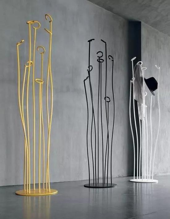 http://n.sinaimg.cn/fashion/crawl/457/w550h707/20180514/gKDq-hapkuvk3539001.jpg