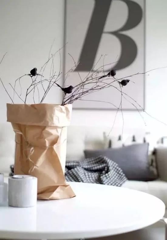 http://n.sinaimg.cn/fashion/crawl/538/w550h788/20180514/uCIz-hapkuvk3516806.jpg