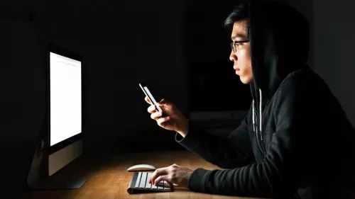 https://www.yeeyi.com/news/data/article/2018_04_29/3/pic_1524977872_98734.jpg