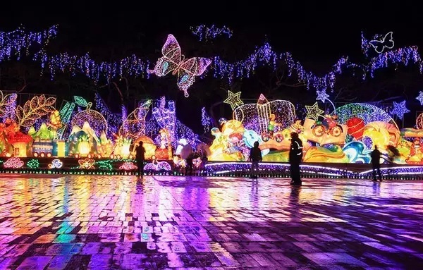 http://cdn36.chinesetoday.cn/2018/news/20180627/18062720015b3360839fa70.jpg