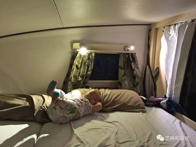 http://uniqueway.b0.upaiyun.com/uploads/2017/10/qnapt3x090ffo63s6h5qpcdp42d0xdmw.jpeg