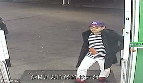 http://www.52hrttpic.com/image/infoImage/201806/20/G1529477118323.jpeg?600x349