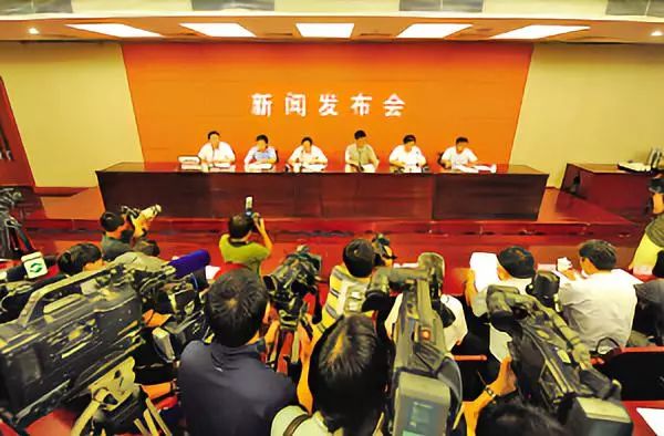 http://www.yeeyi.com/news/data/article/2018_06_13/2/pic_1528846949_38297.jpg