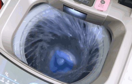 https://mmbiz.qpic.cn/mmbiz_gif/XIo5icAdibUPLvbXOrfE6bibehIpqJTxhQwJtd2B2onyrHibcBhciaUG2BH3wgrEr0r3ibKqStI8Z8AeVxoaQmT5k2UQ/640?wx_fmt=gif