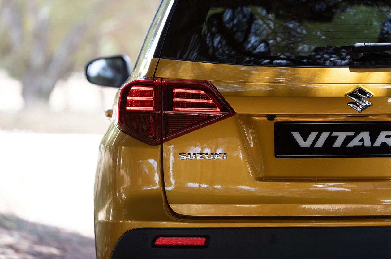C:\Users\user\Desktop\11\606-Car Guide\Vitara\5b600db7ec05c47444000045.jpg