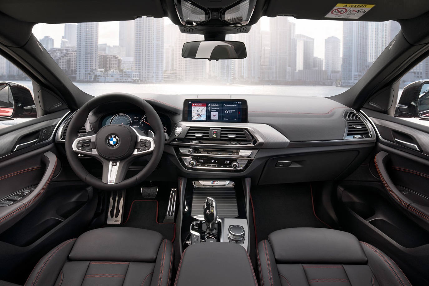 C:\Users\user\Desktop\新增資料夾\20180815 to Mia\608-Car Guide\X4-touban\5a83f2f5ec05c45717000130.jpg
