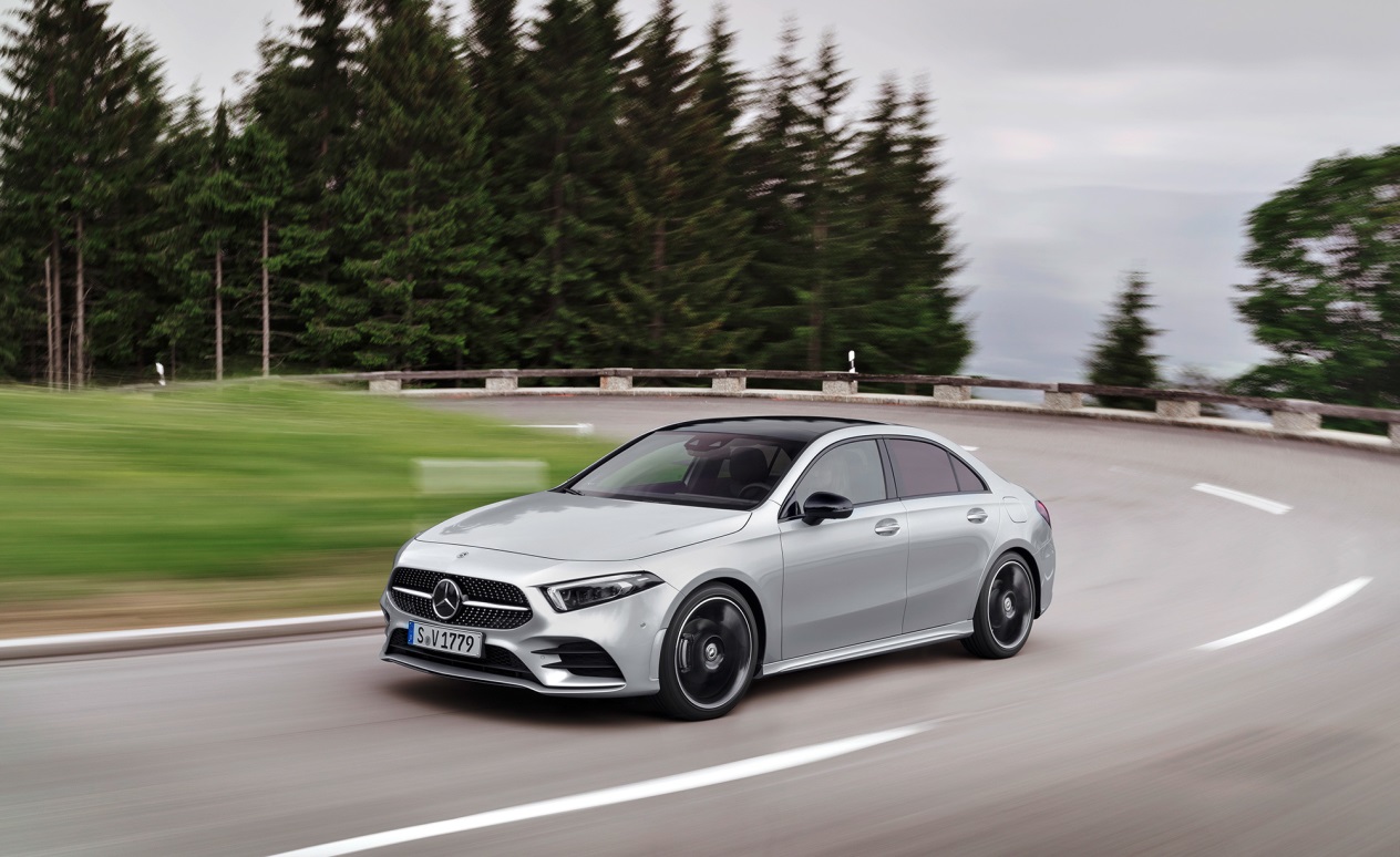 C:\Users\user\Desktop\新增資料夾\607-Car Guide\A-class-touban\5b5974fcec05c46903000132.jpg