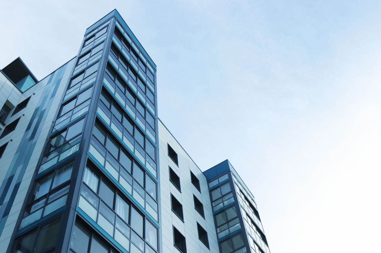 C:\Users\user\Downloads\apartment-apartment-building-architecture-323705.jpg