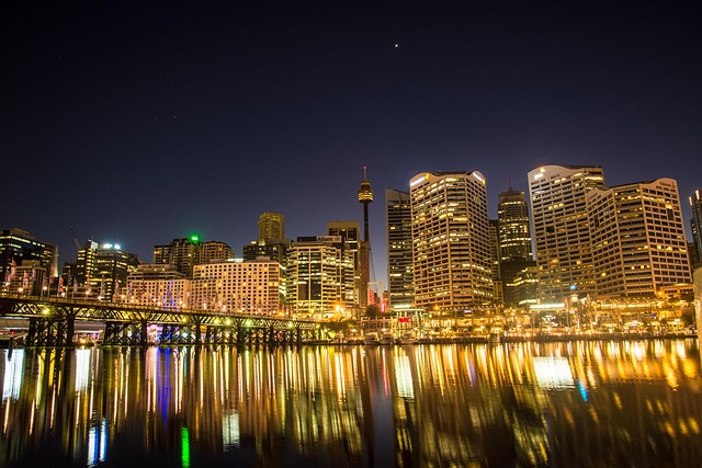 C:\Users\user\Downloads\darling-harbour-313216_640.jpg