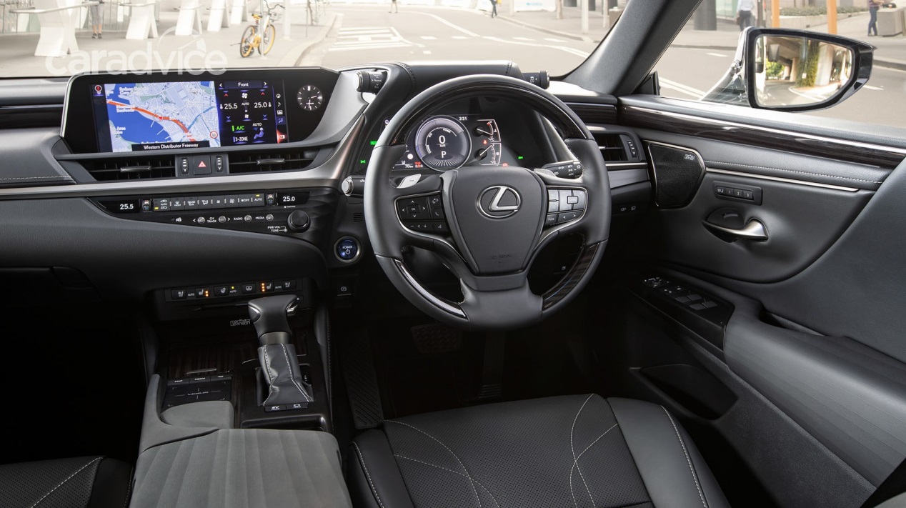 C:\Users\user\Desktop\新增資料夾\20180926\614-Car Guide\lexus\gl7oxoyud7digvnvkoiq.jpg