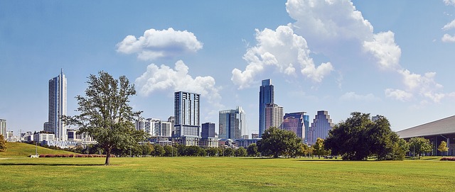 C:\Users\user\Downloads\city-691279_640.jpg