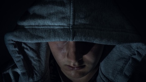 C:\Users\user\Downloads\threatening-1541063_640.jpg