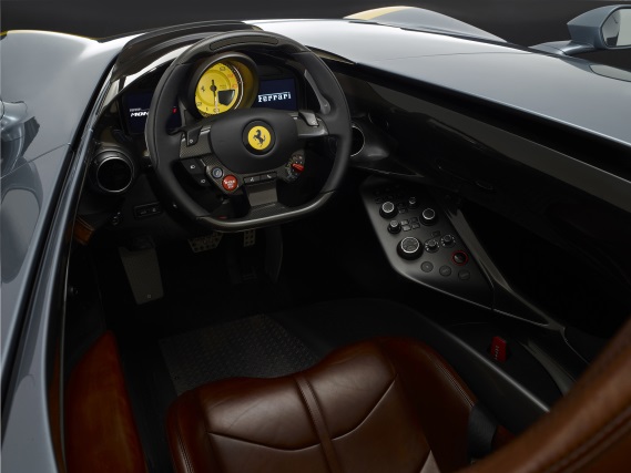 C:\Users\user\Desktop\20181003\615-Car Guide\Ferrari\5ba1ef12ec05c41b470000e1.jpg