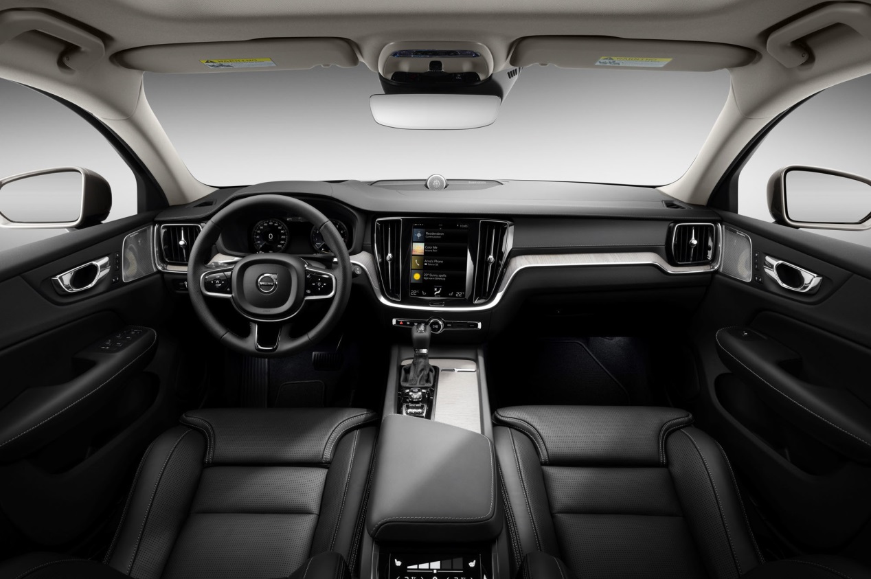 C:\Users\user\Desktop\20181003\615-Car Guide\volvo\5baa4480ec05c4fd500002d2.jpg