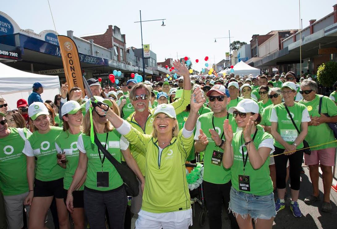 D:\Sally Bai\生活网文章\1010\join-olivia-newton-john-for-the-wellness-walk-research-run-413346.jpg