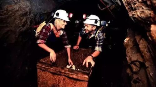 http://5b0988e595225.cdn.sohucs.com/images/20181014/c37b3cff011749fca3d83b2a5e394760.jpeg