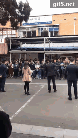 https://mmbiz.qpic.cn/mmbiz_gif/XIo5icAdibUPJZz6Ux2OmAx57Gov8VvjDIJMxuxK4y5wMDPkxbAfkD66xSgeaZu7rMnVK7ezrYN25O6MyiaPZpz7g/640?wx_fmt=gif