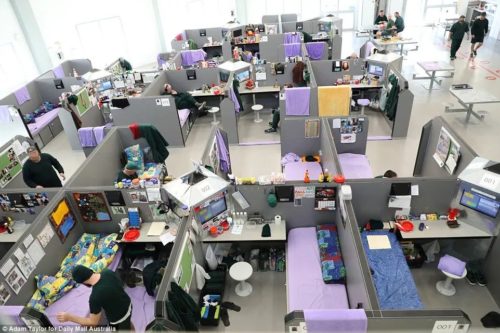 https://mmbiz.qpic.cn/mmbiz_jpg/XIo5icAdibUPKKRKjtuRMZEWern7kPuwdr50FVfphz6qoAibiaaO5GvE4Alg4ef3fJVt6Lm3XWuTW1XarHGnBsvT4Q/640?wx_fmt=jpeg